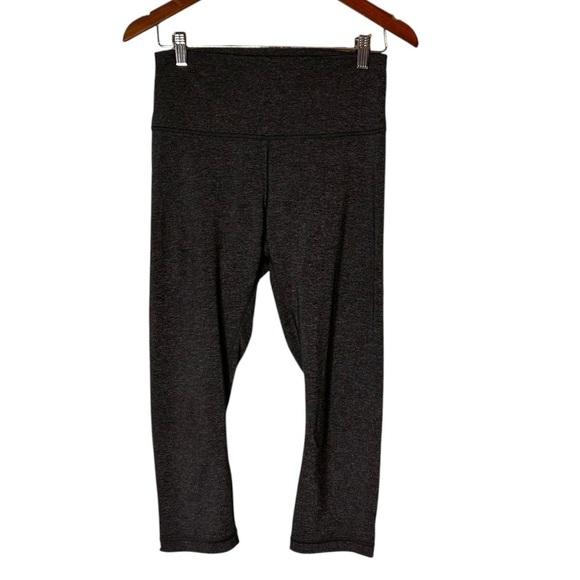 Lululemon Wunder Under Crop (Hi-Rise) *Luxtreme 21" Heathered Black- Size 10 - Picture 5 of 13